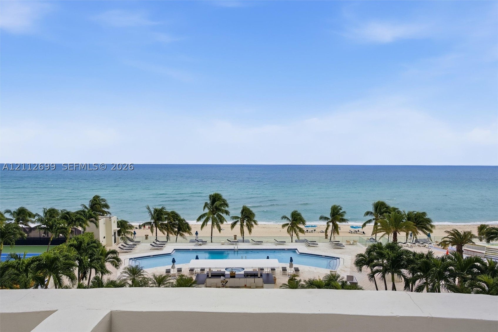 19111 Collins Ave 505