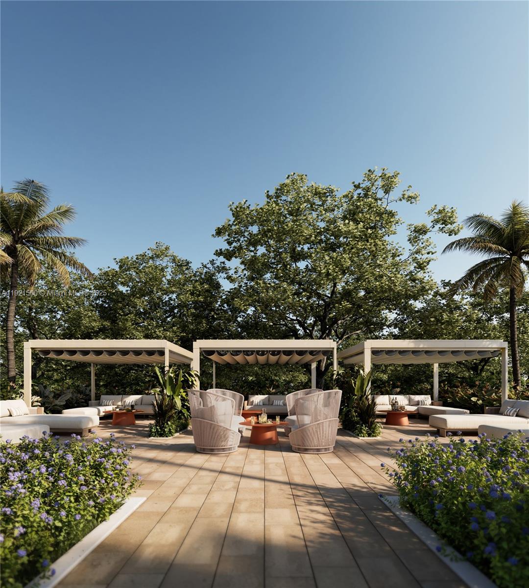 DIPLOMAT GOLF ESTATES - Residential