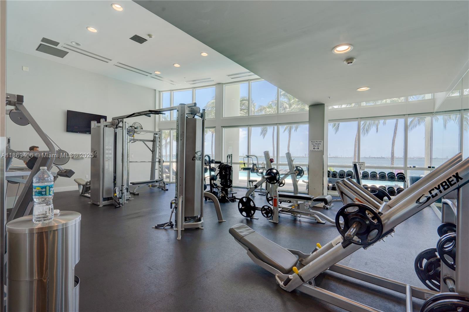 ONYX ON THE BAY CONDO - Residential