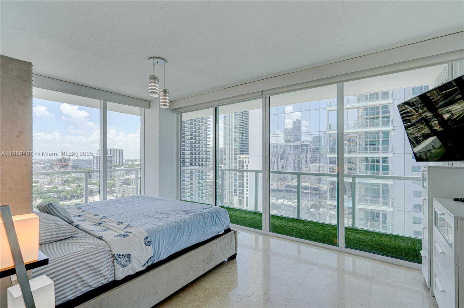 ONYX ON THE BAY CONDO - Residential