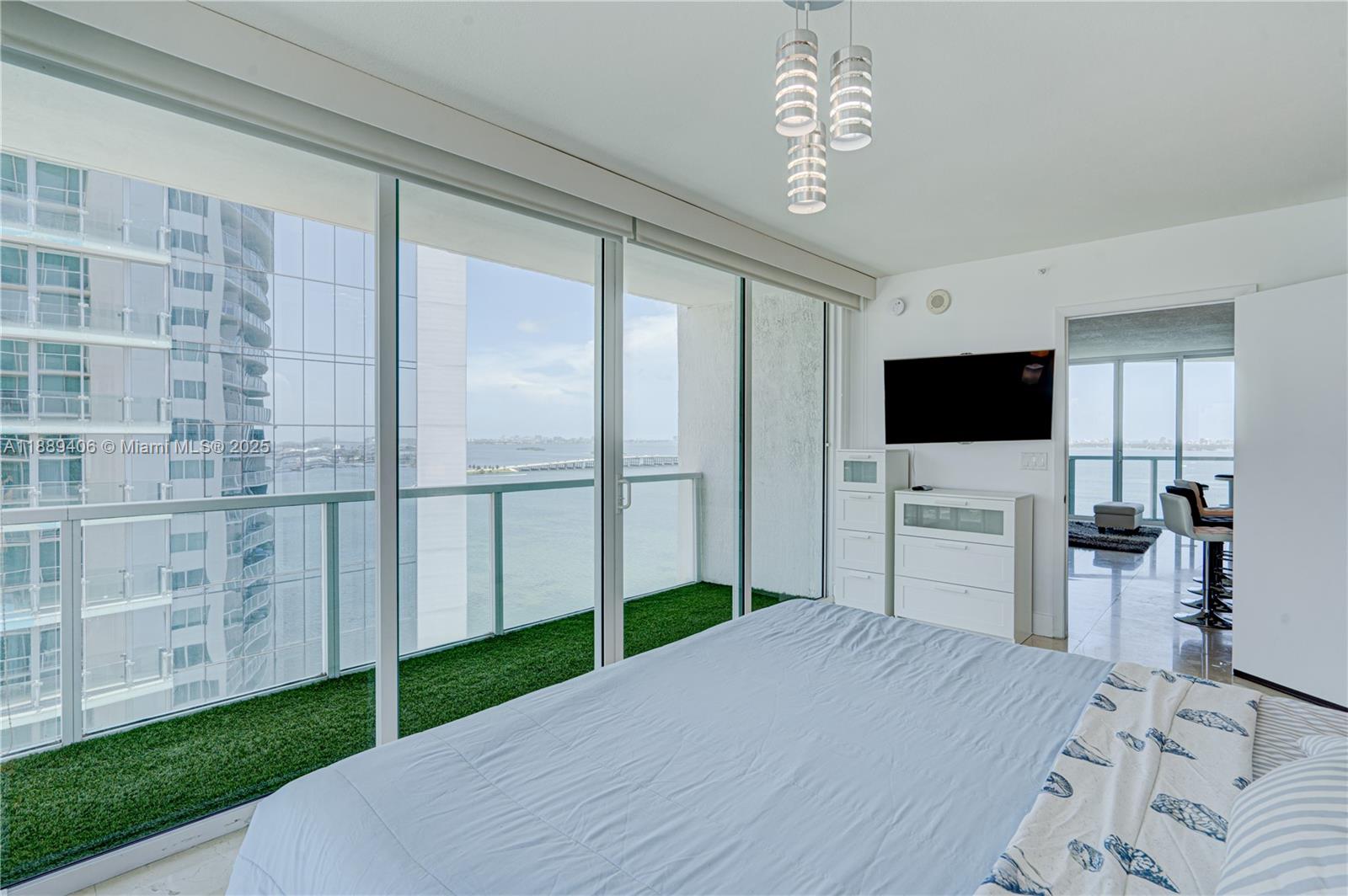 ONYX ON THE BAY CONDO - Residential