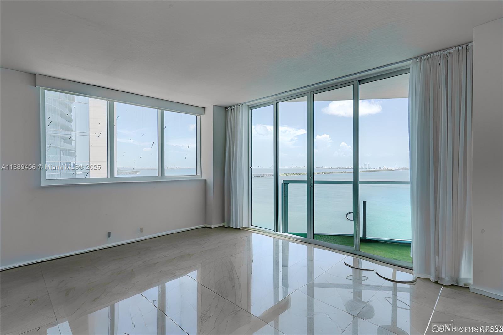 ONYX ON THE BAY CONDO - Residential