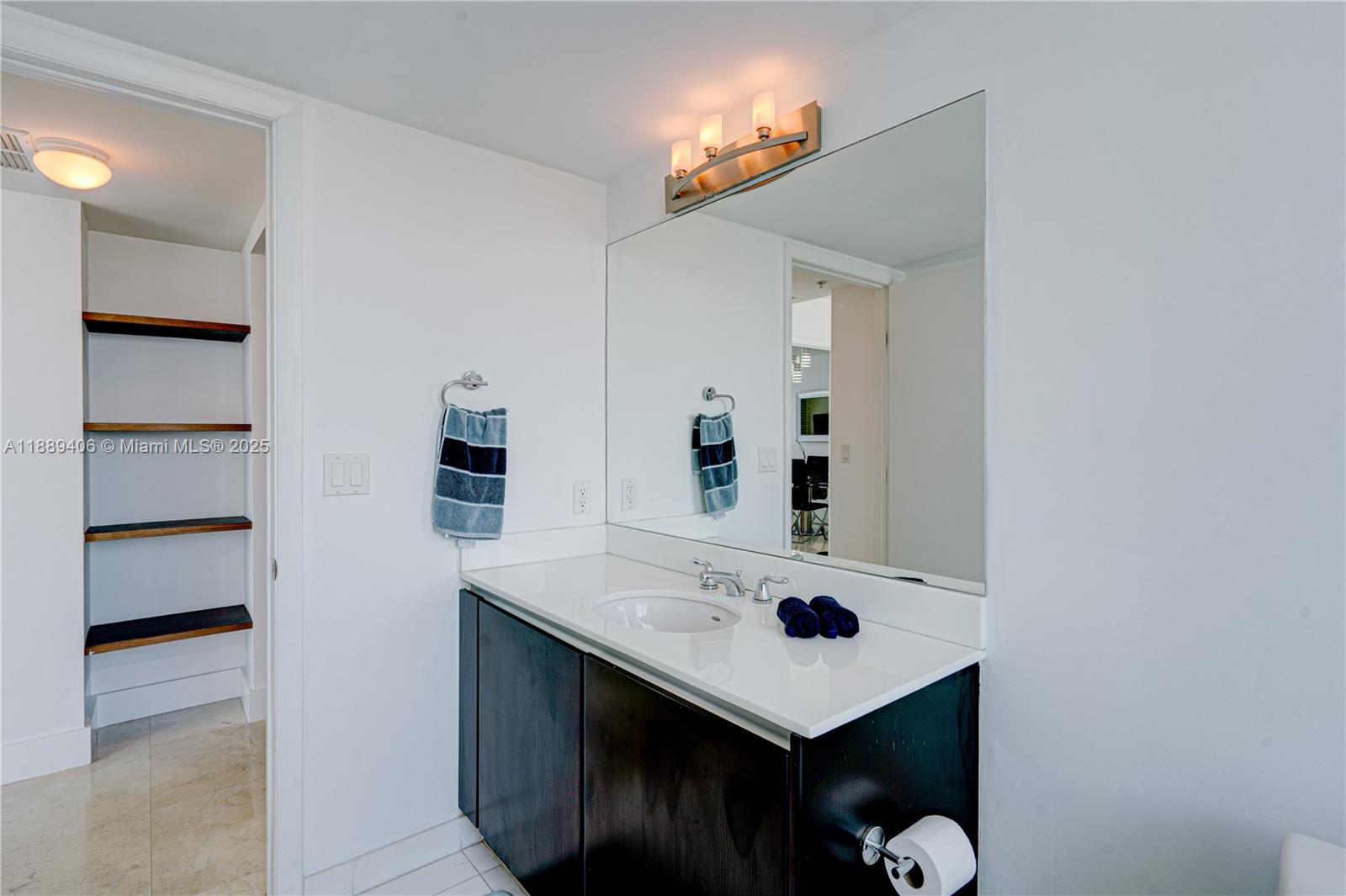 ONYX ON THE BAY CONDO - Residential