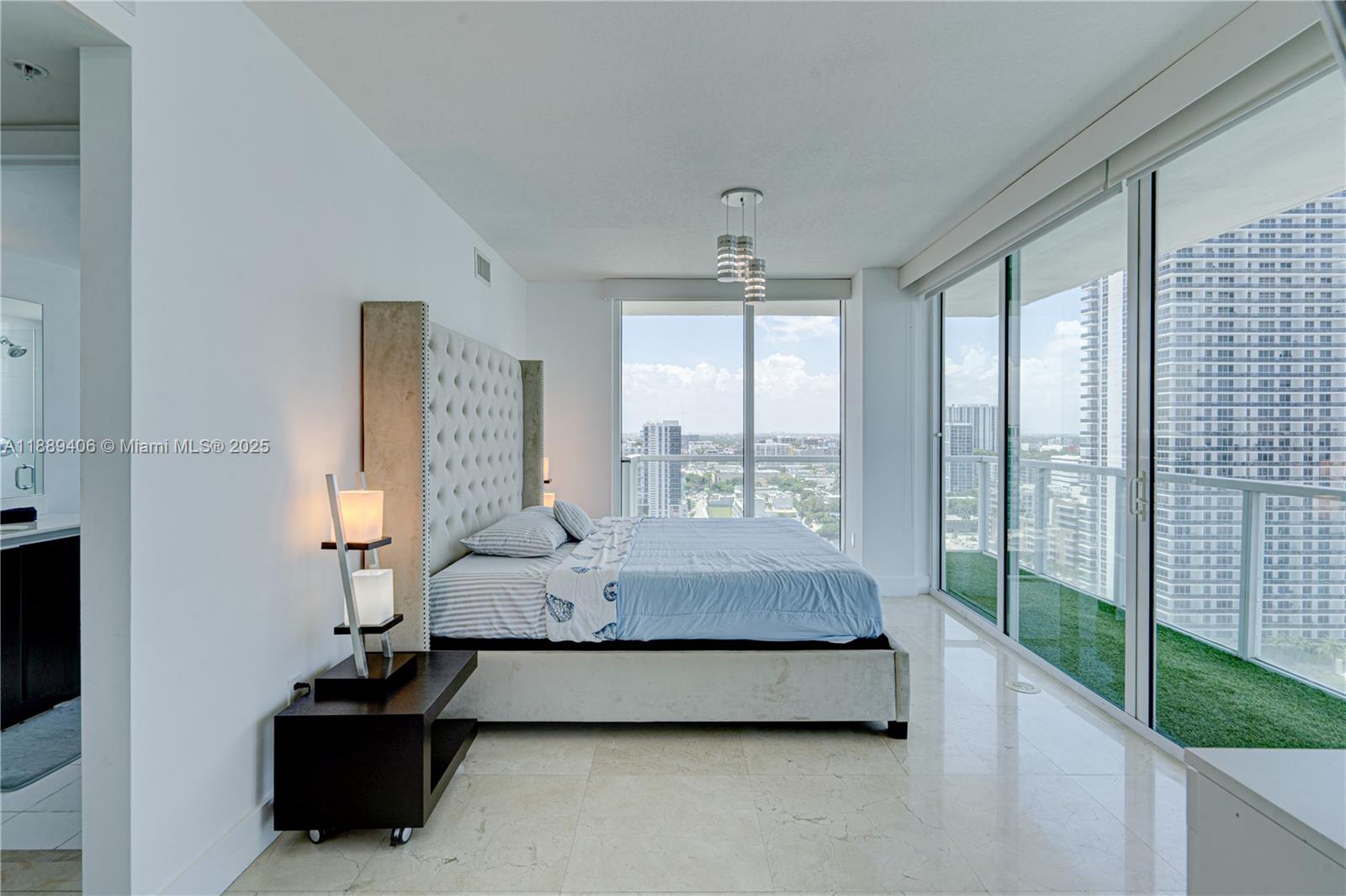 ONYX ON THE BAY CONDO - Residential