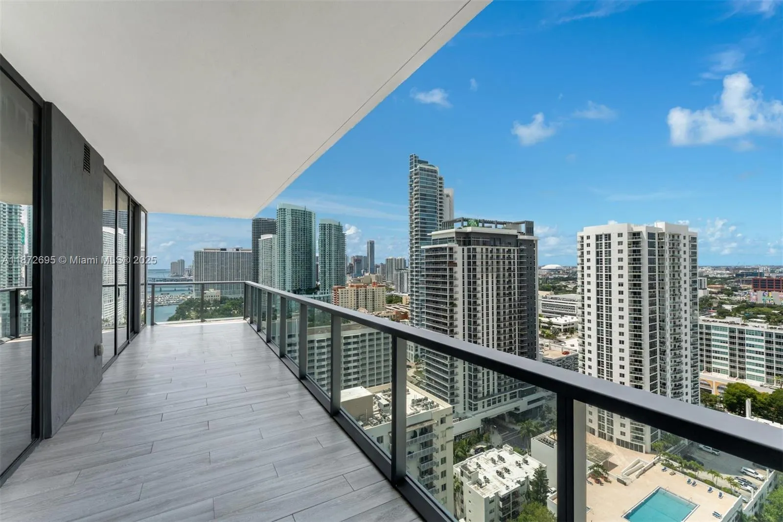 Miami, Florida 33137, United States, 3 Bedrooms Bedrooms, ,5 BathroomsBathrooms,Residential,Active,204315