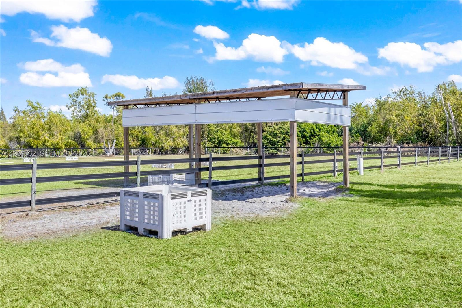 Pine Island - Residential