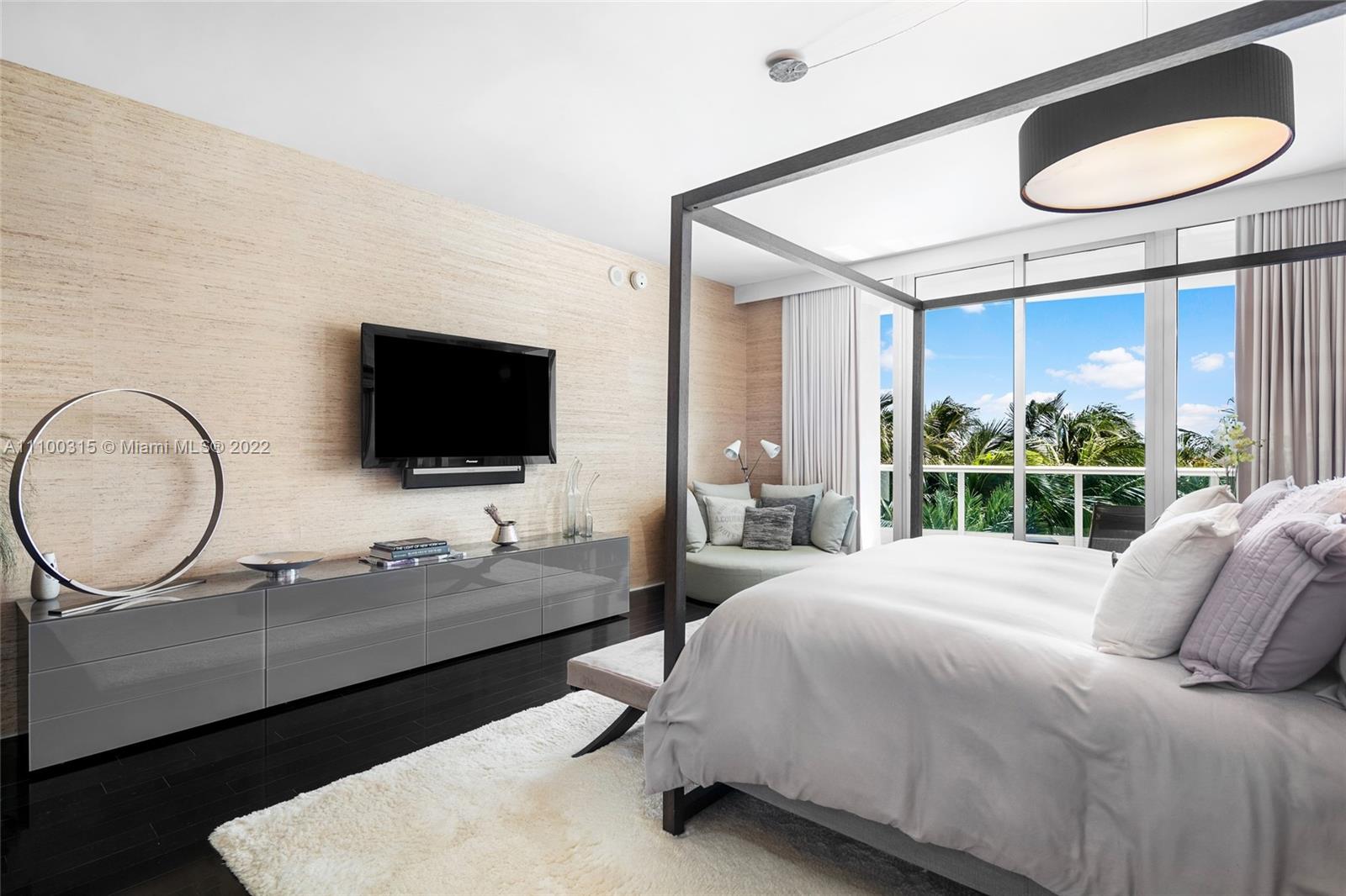 THE RESIDENCES AT THE BAT - Residential