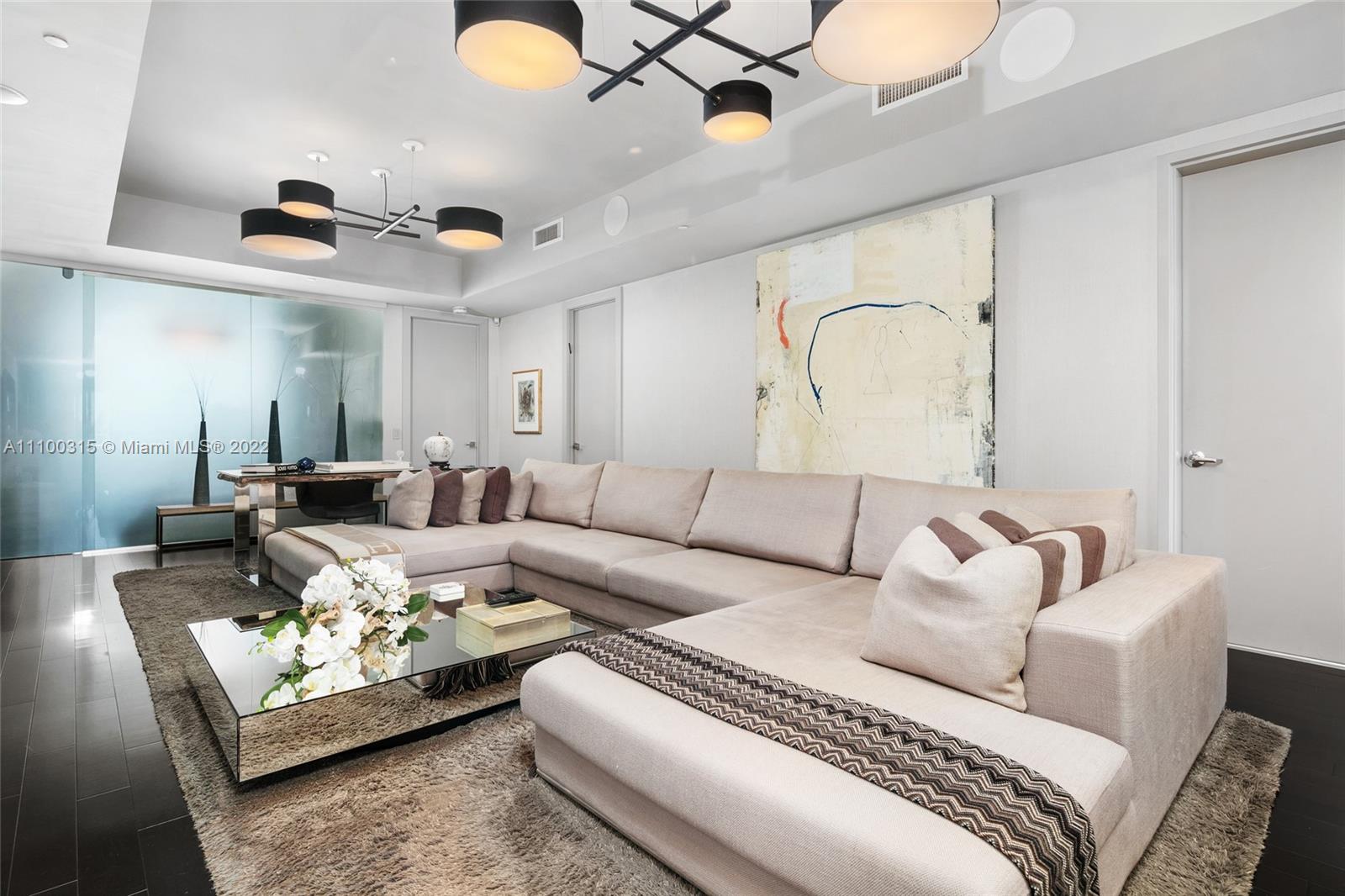 THE RESIDENCES AT THE BAT - Residential