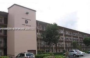 NEW HAMPTON AT CENTURY VI - Residential