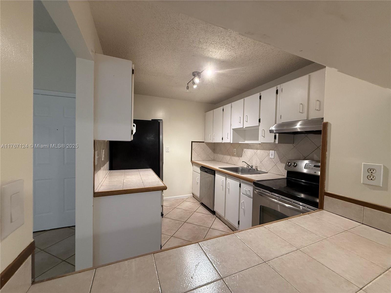20760 NE 4th Ct 202