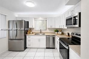 SADDLE CLUB GARDEN APTS A - Residential