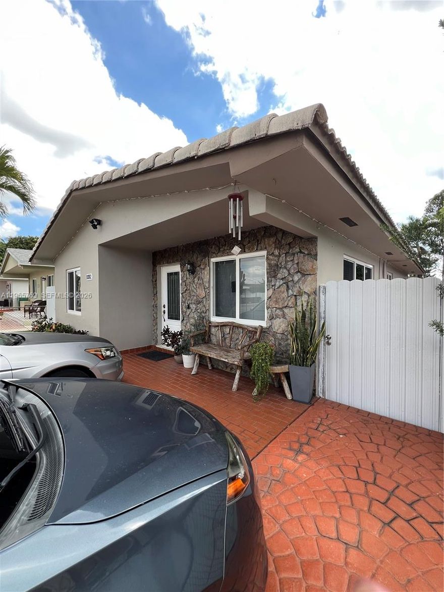 Beautiful and very well maintained 3-bedroom, 2-bathroom home in prime location! Conveniently located near FIU, Tropical Park, and with easy access to major expressways. This property features impact windows and doors, and A/C unit approximately 2 years old, is fully fenced for privacy, and offers a covered terrace in the backyard, perfect for entertaining or relaxing. No HOA