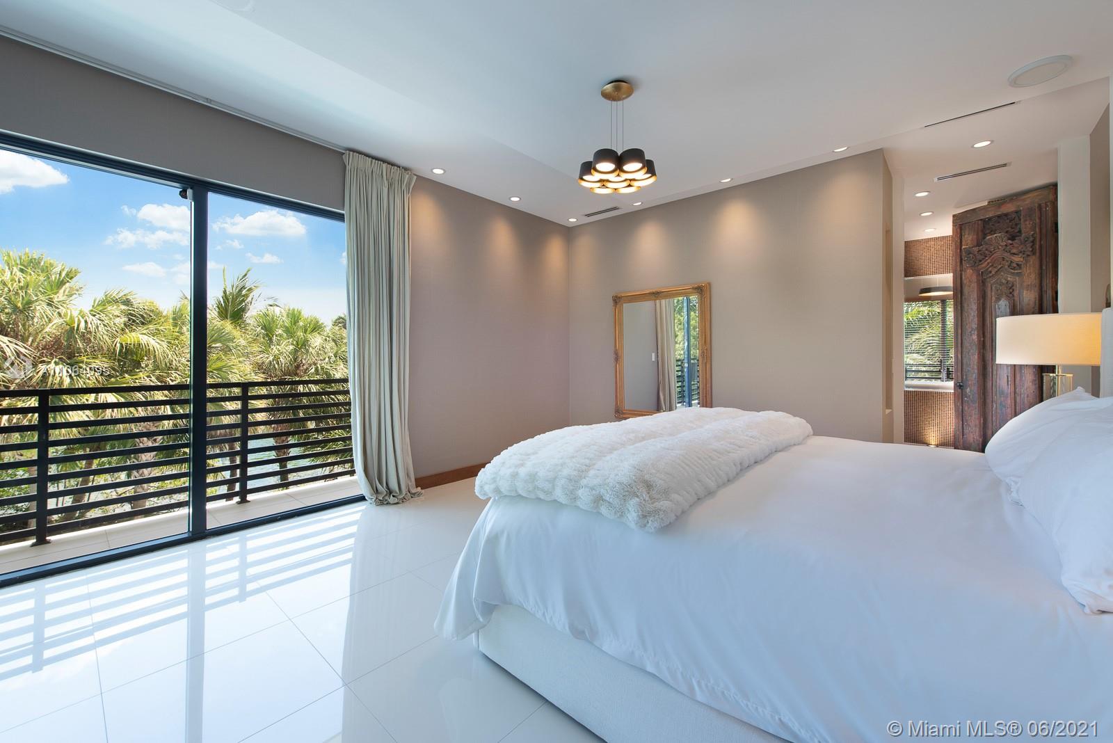 SHORECREST - Residential