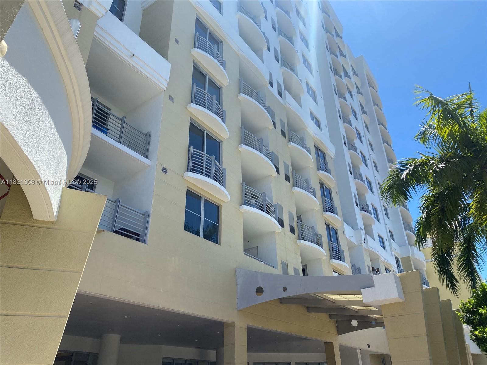 Rental Property at 1830 Radius Dr 215, Hollywood, Broward County, Florida - Bedrooms: 1 
Bathrooms: 1  - $2,150 MO.
