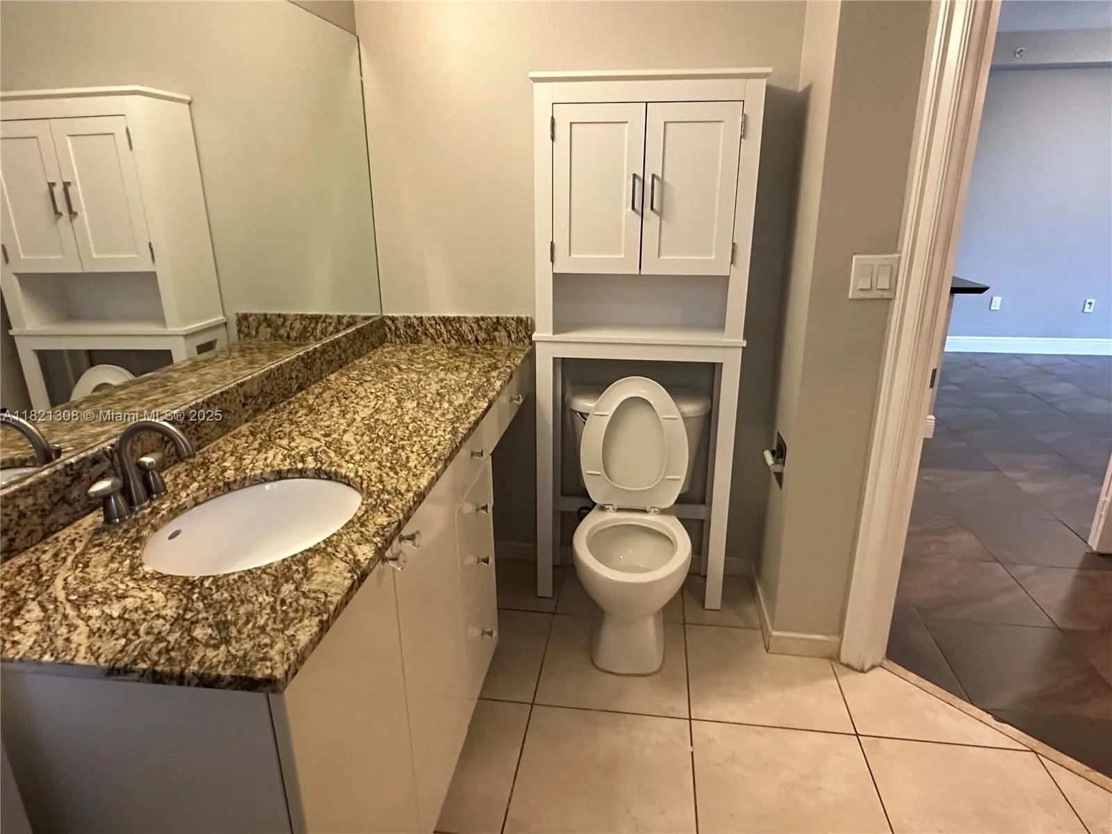 Hollywood, Florida 33020, United States, 1 Bedroom Bedrooms, ,1 BathroomBathrooms,Residential,Active,150543