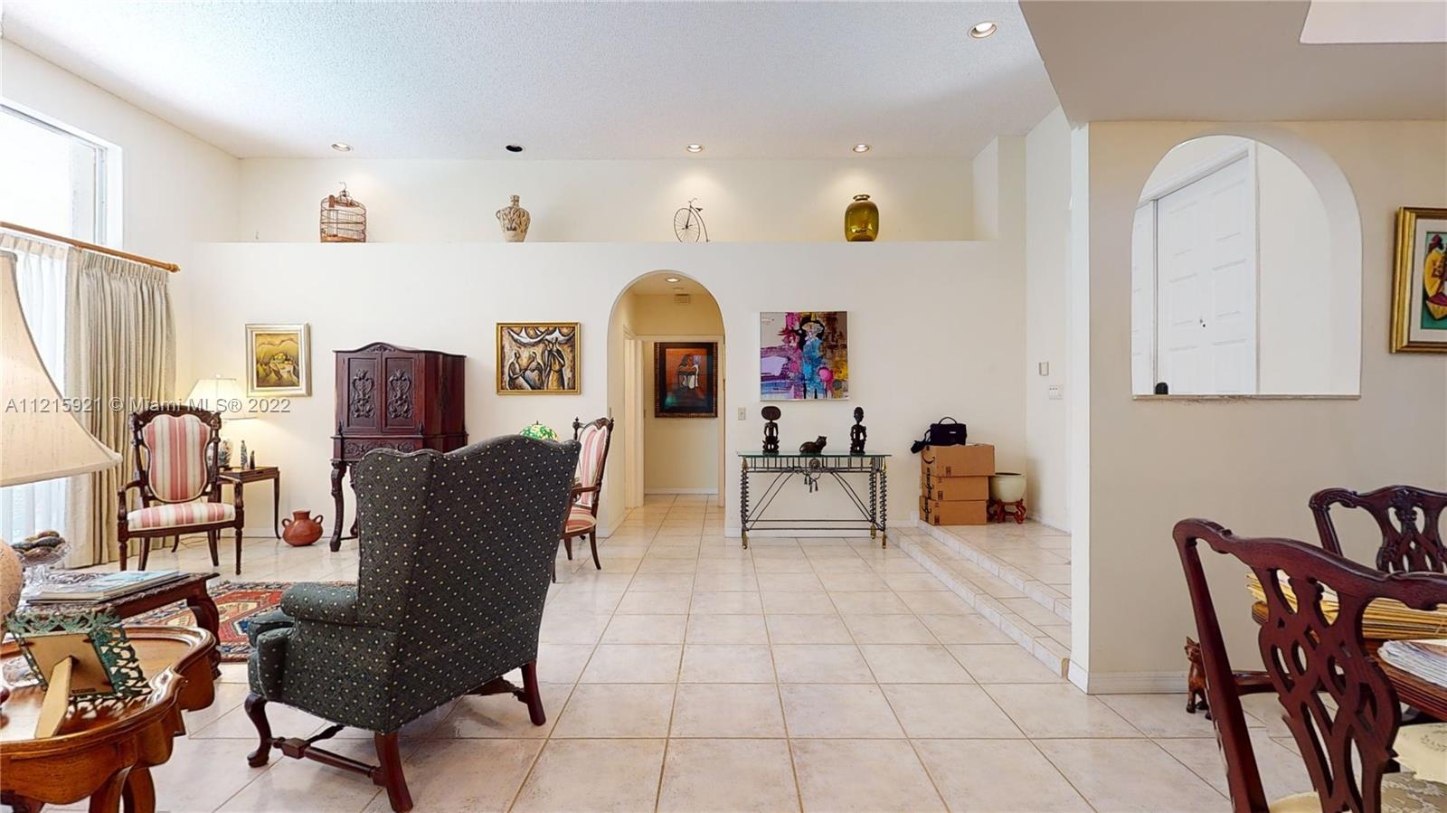 OLD CUTLER FOREST - Residential