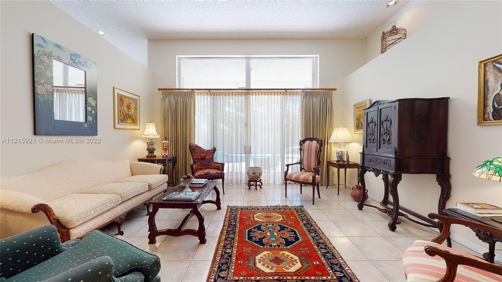 OLD CUTLER FOREST - Residential