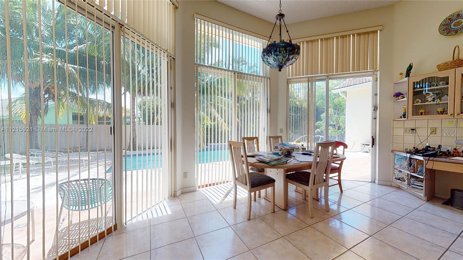 OLD CUTLER FOREST - Residential