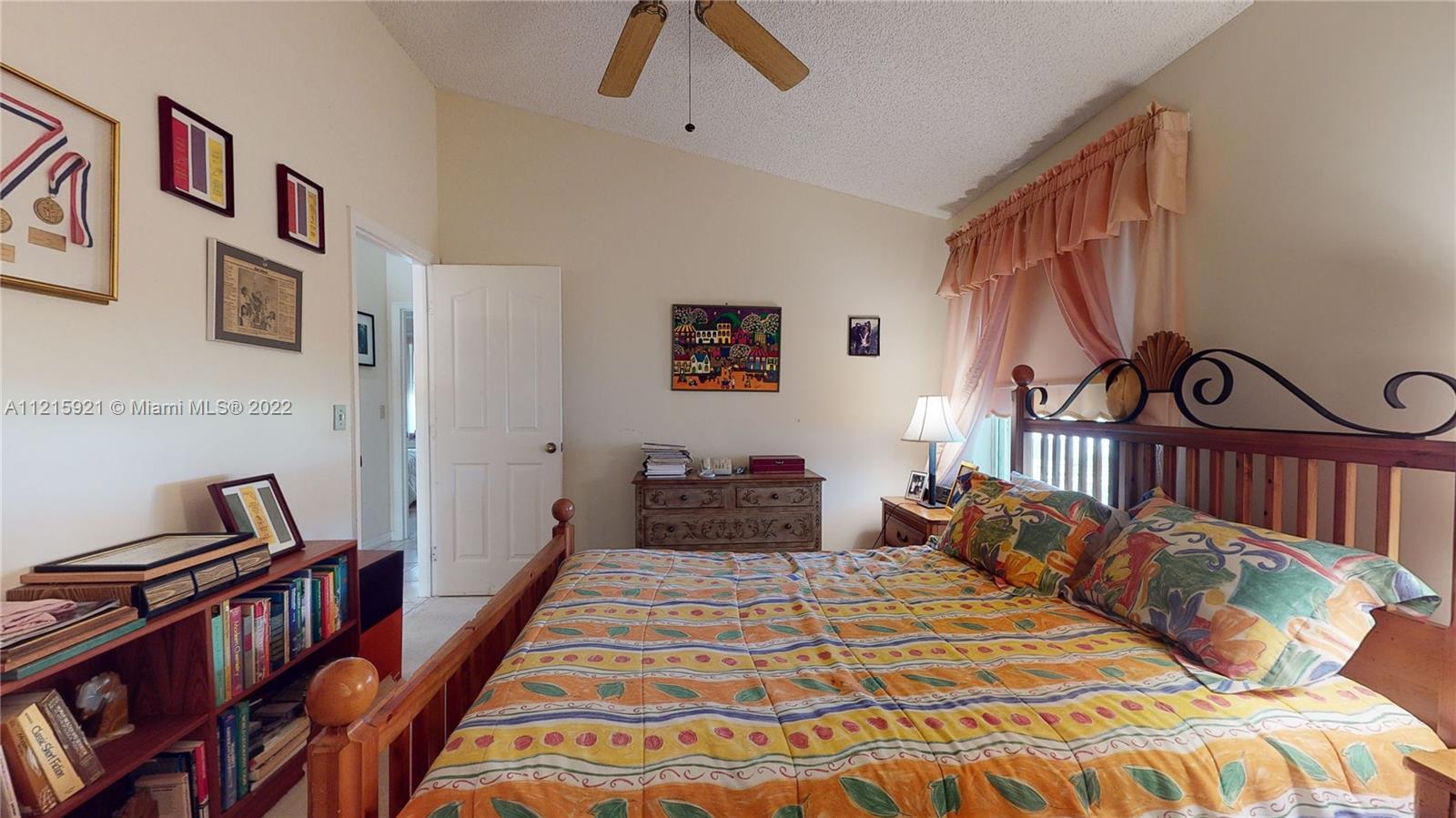 OLD CUTLER FOREST - Residential