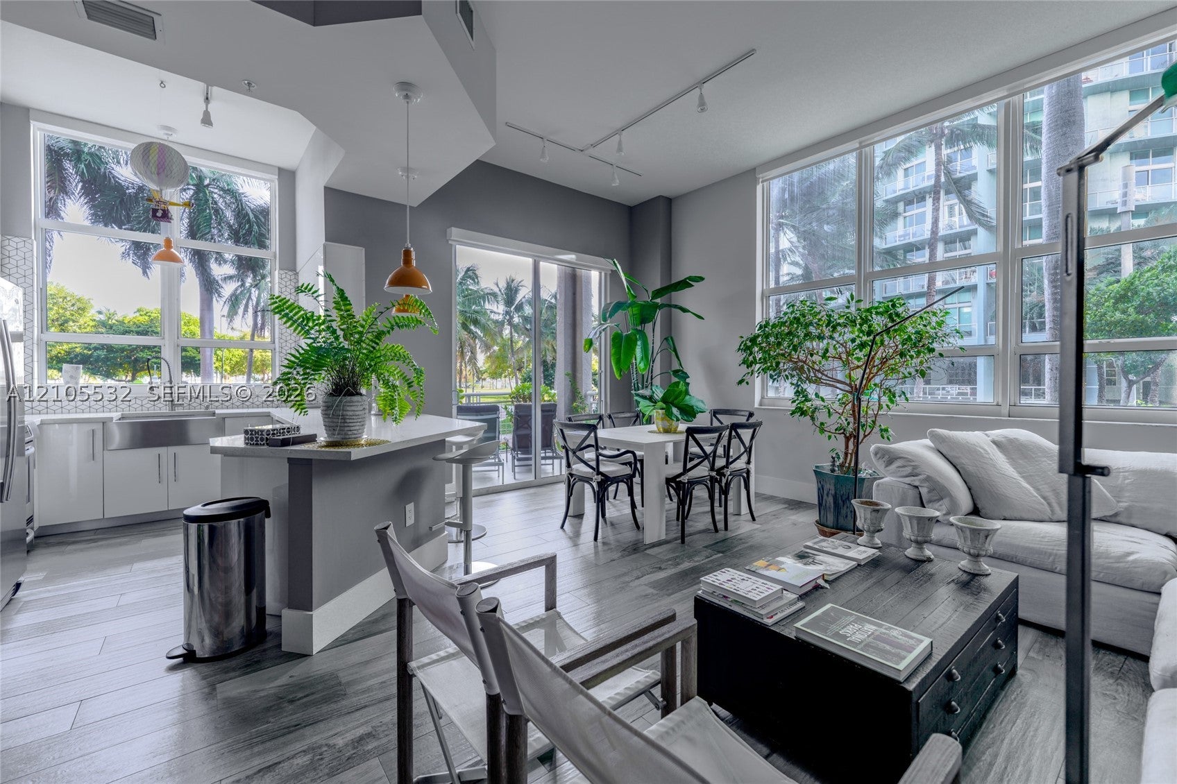 2000 N Bayshore Dr 110