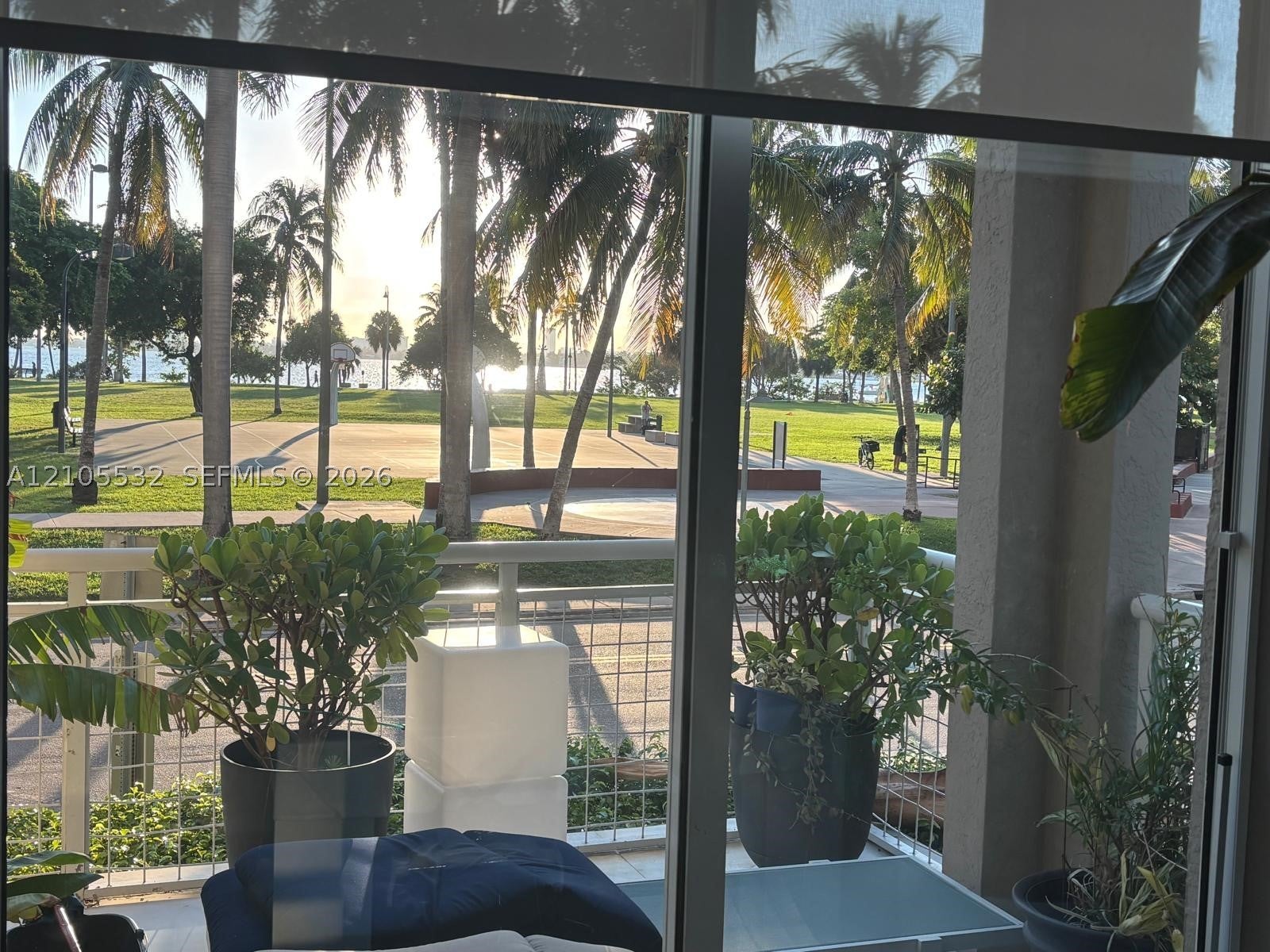 2000 N Bayshore Dr 110