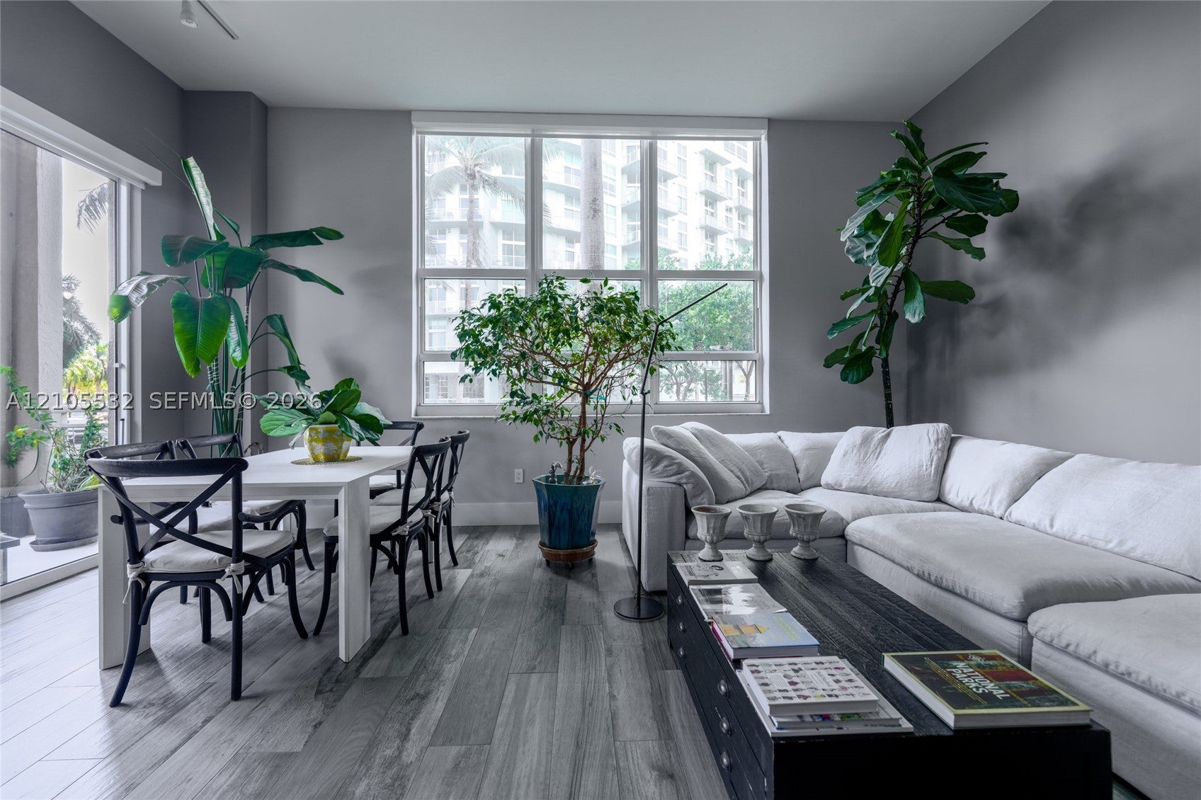 2000 N Bayshore Dr 110