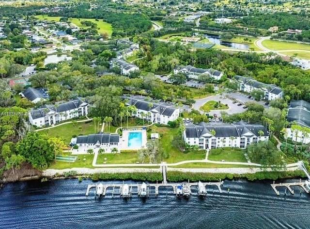 ANCHORAGE ON THE ST LUCIE - Residential