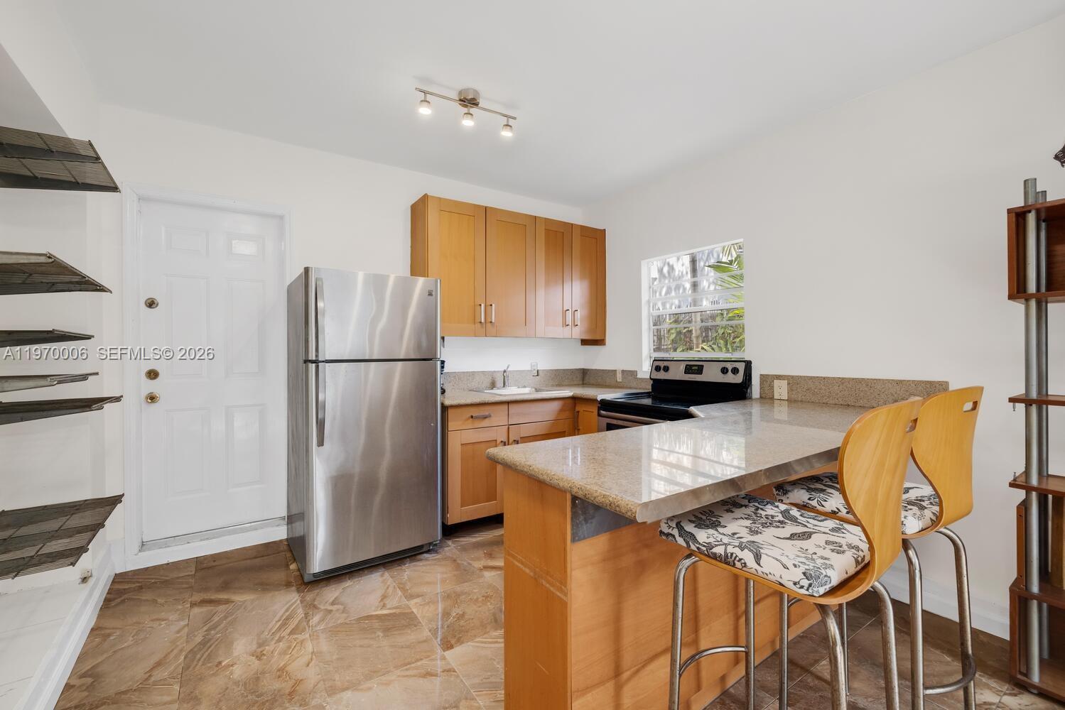 KNIGHTS ADD LEMON CITY - Residential Income