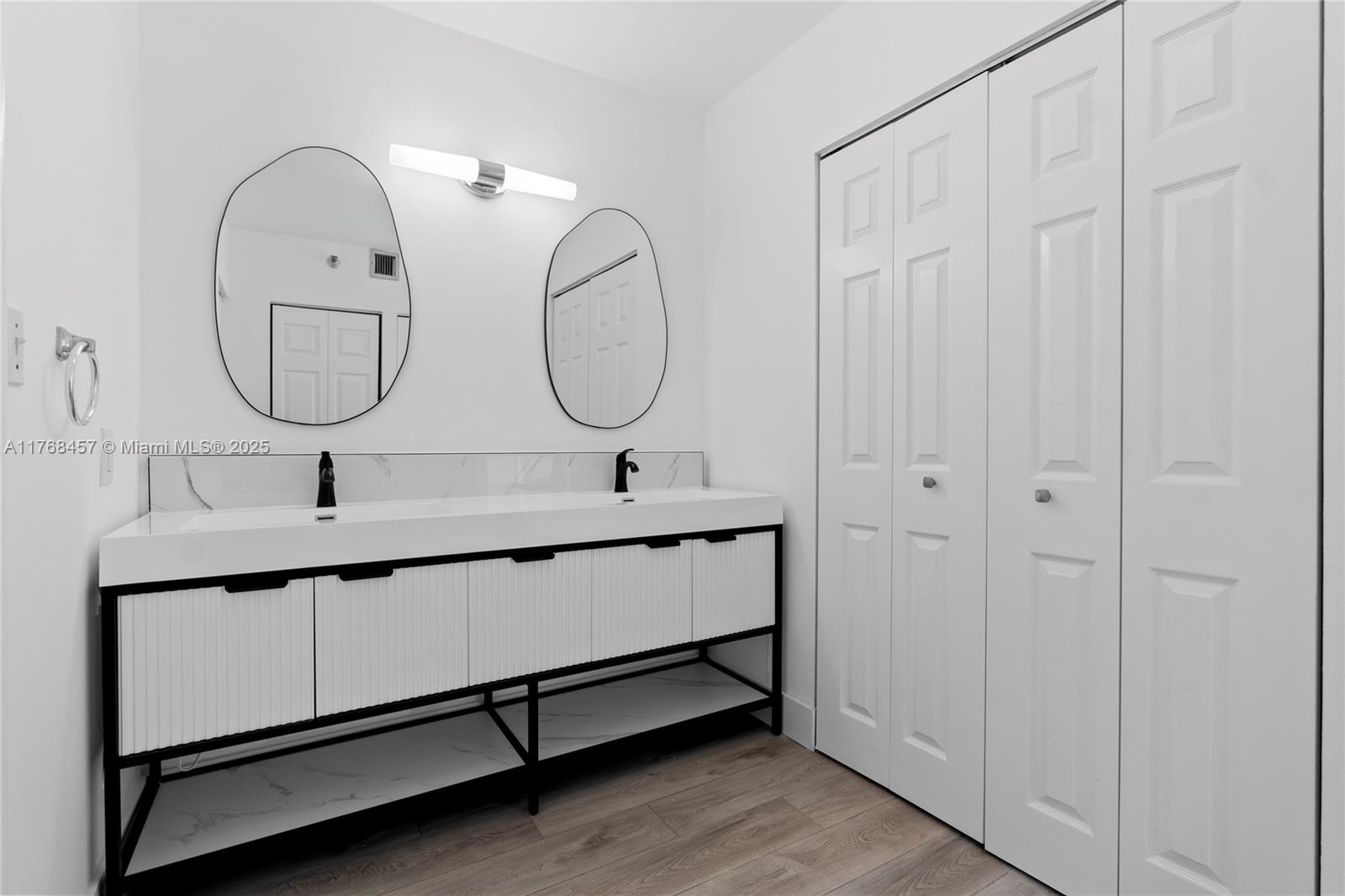 WATERVIEW CONDO - Residential