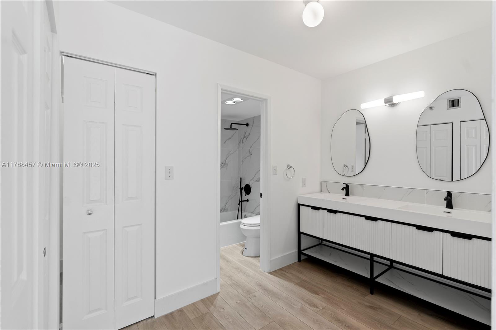 WATERVIEW CONDO - Residential