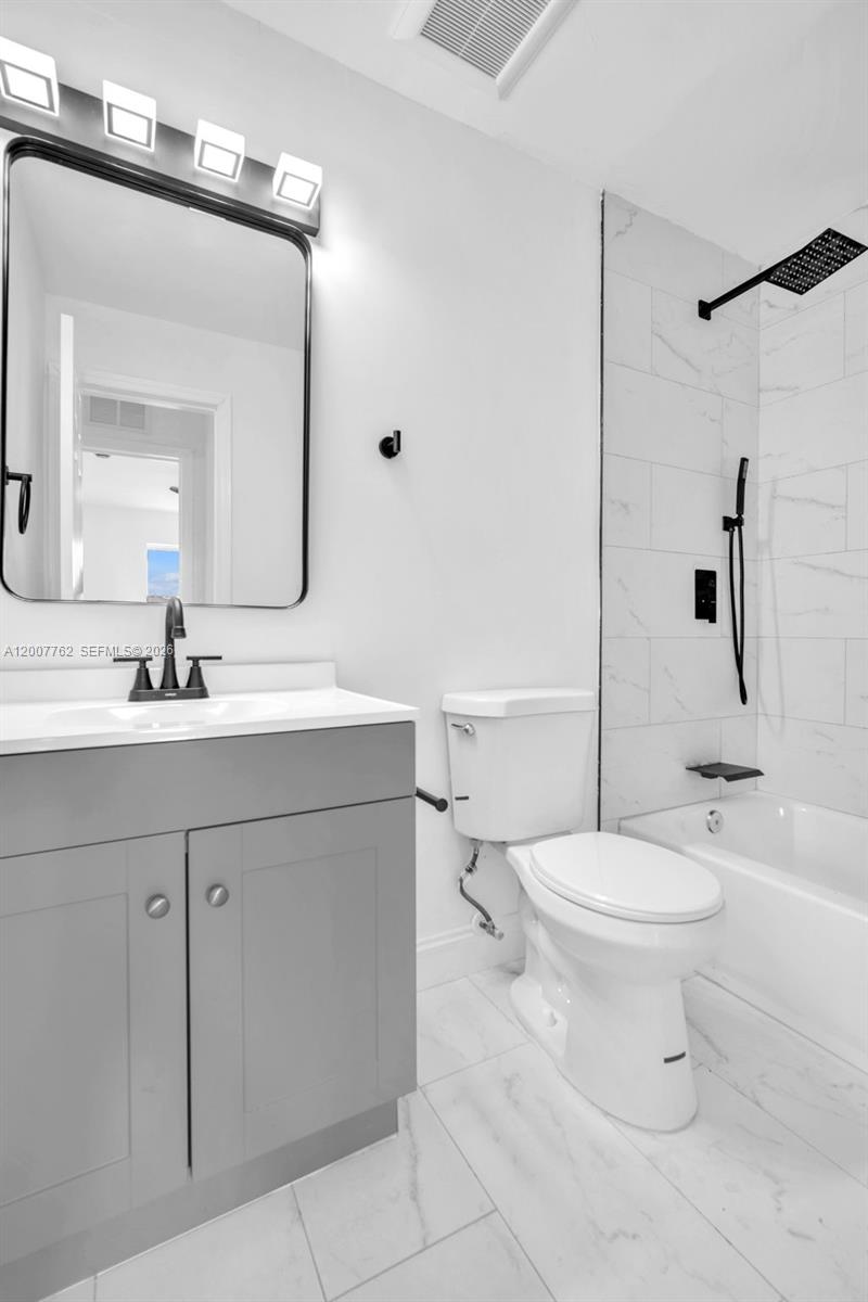 NORTH WEST LAUDERDALE - Residential