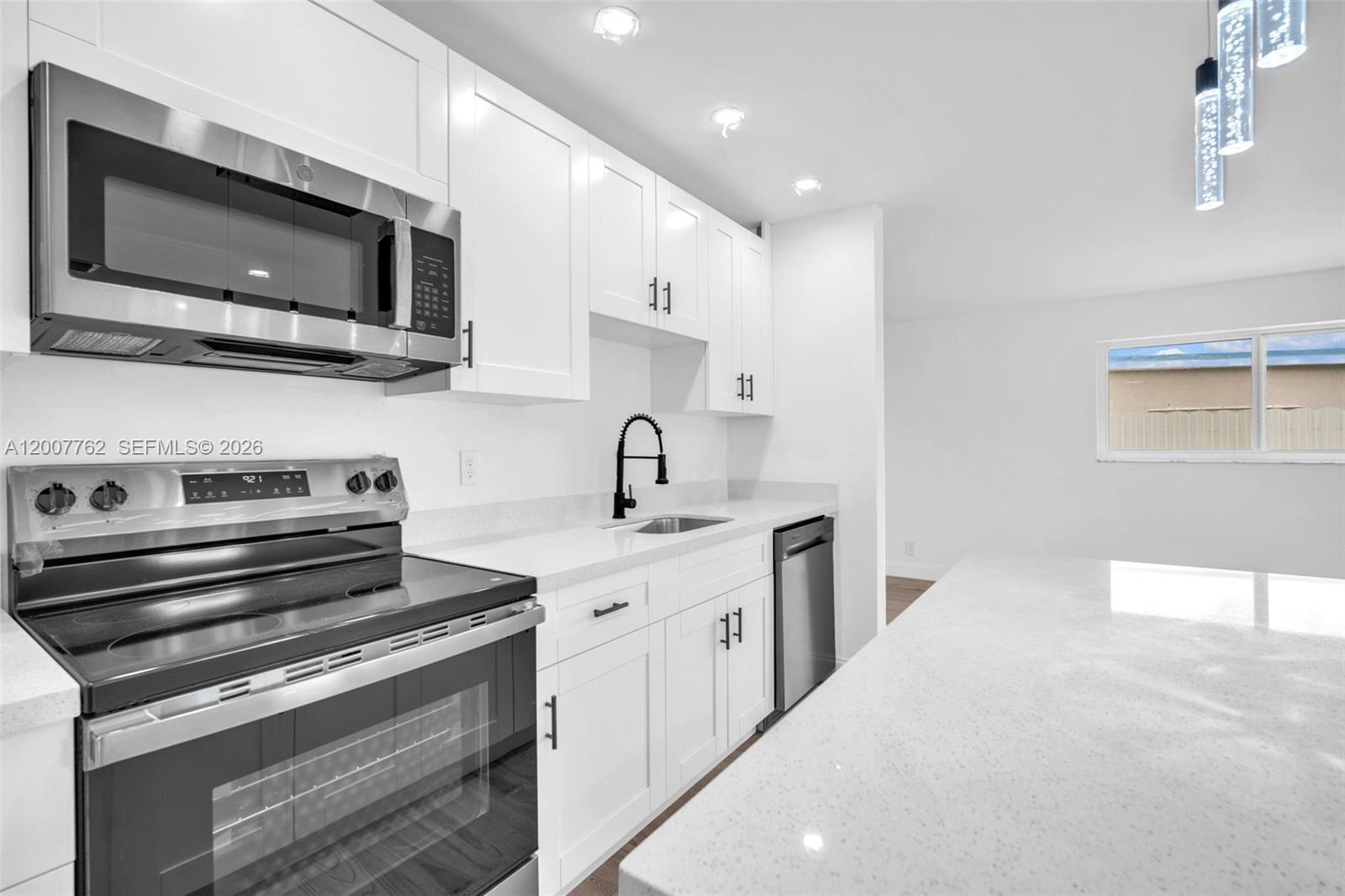 NORTH WEST LAUDERDALE - Residential