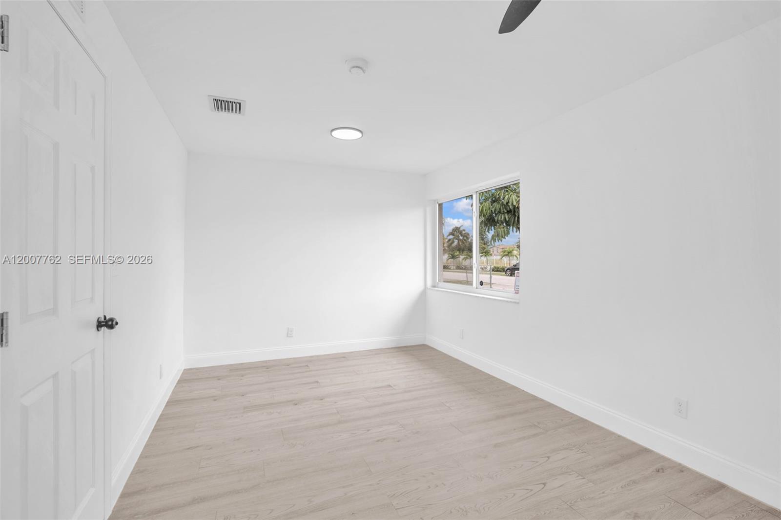 NORTH WEST LAUDERDALE - Residential