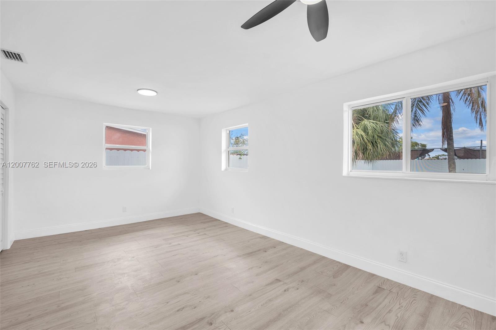 NORTH WEST LAUDERDALE - Residential