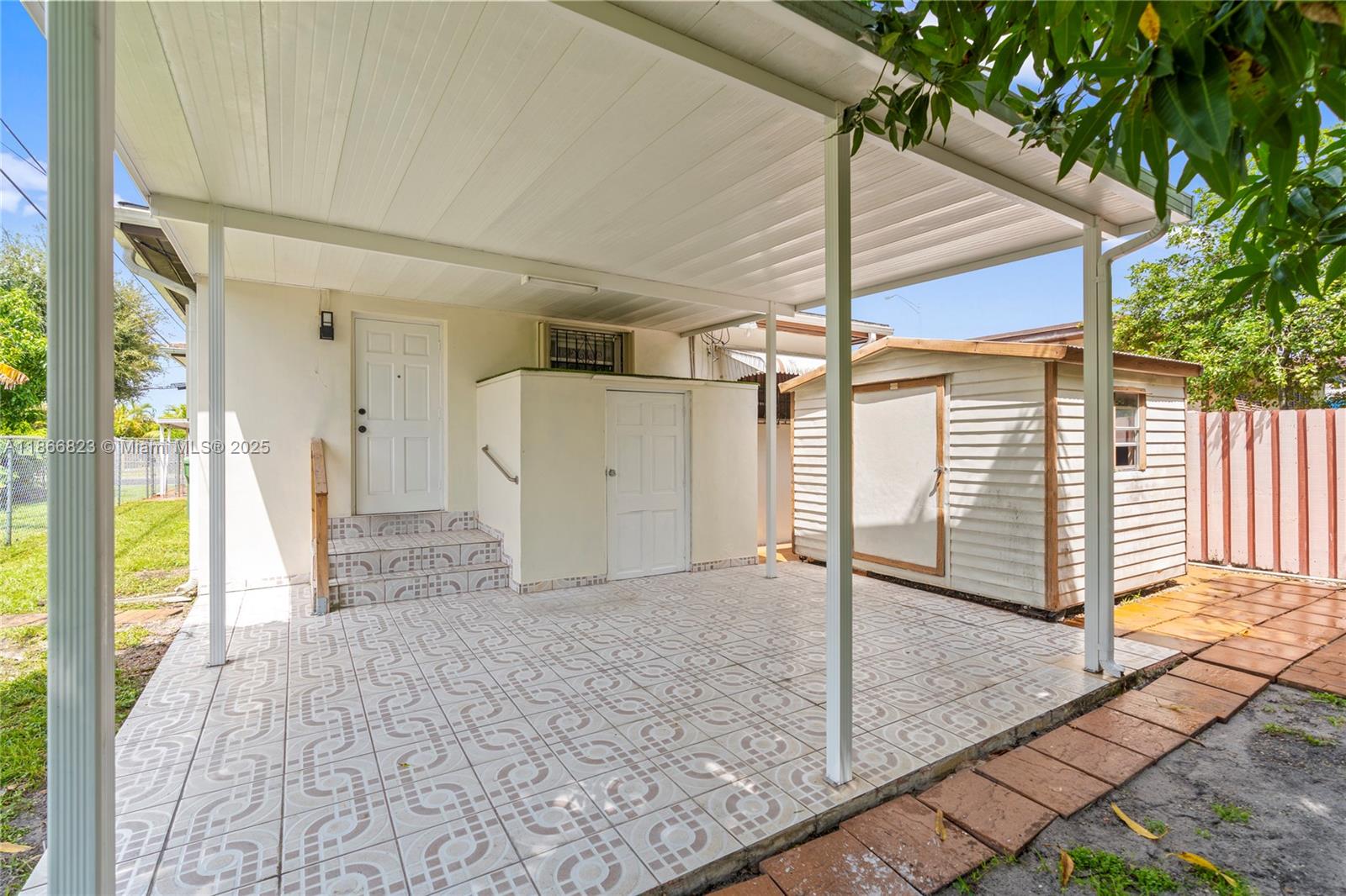 HIALEAH 2ND STUDIO ADDN - Residential