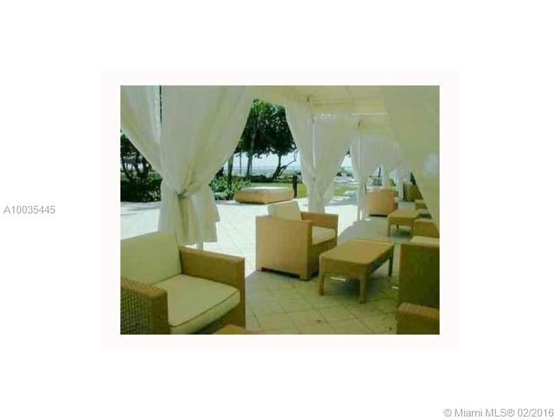 Residences On Hollywood B - Residential Lease