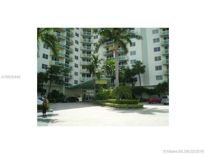 Residences On Hollywood B - Residential Lease