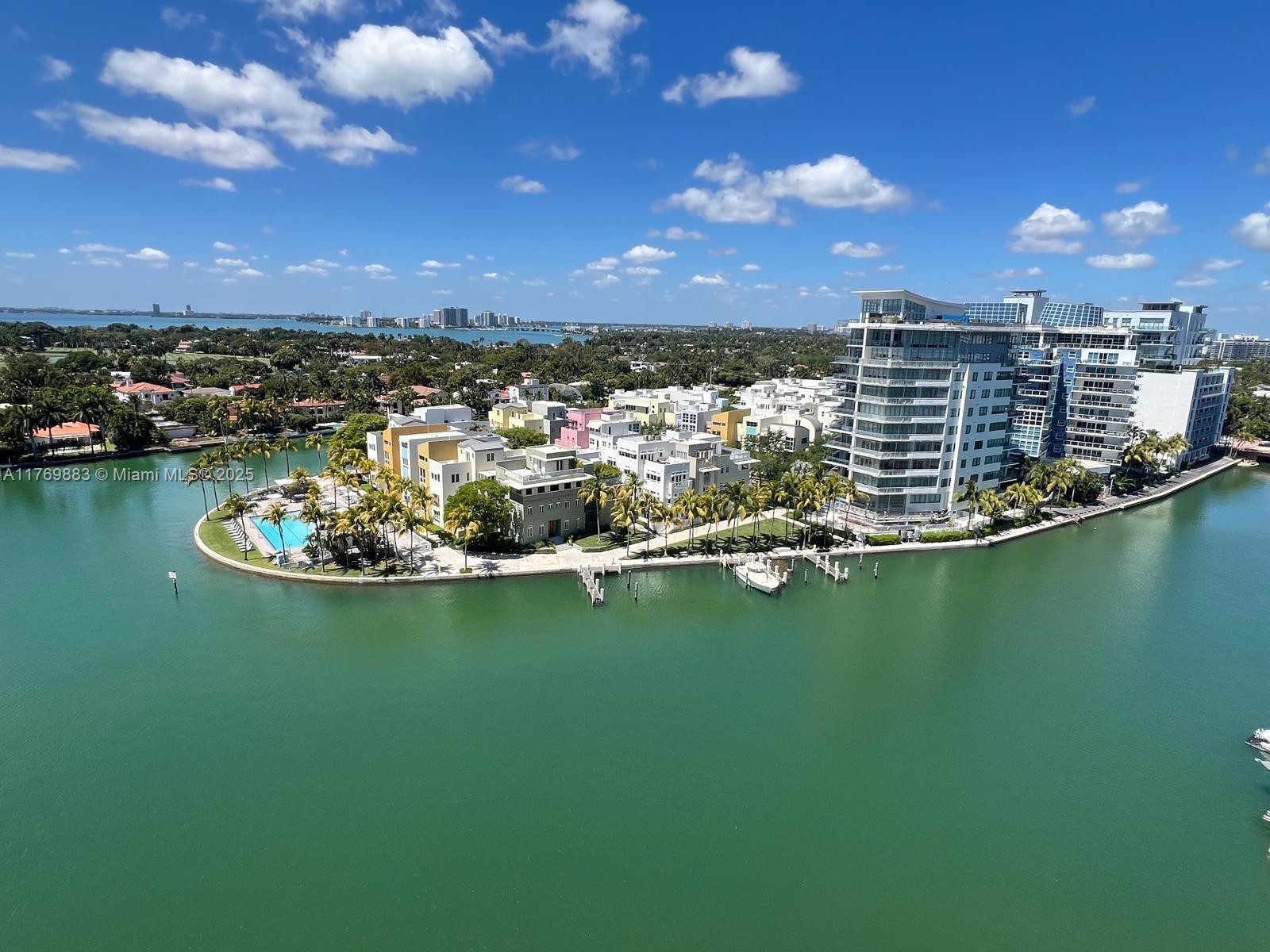 THE GRANDVIEW CONDO - Residential Lease