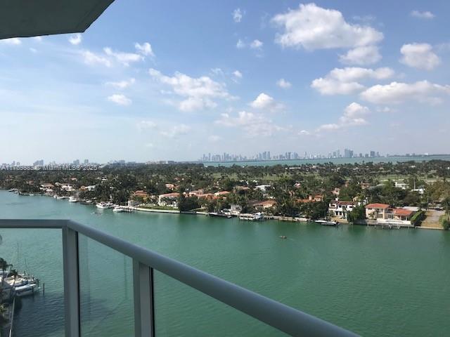 THE GRANDVIEW CONDO - Residential Lease