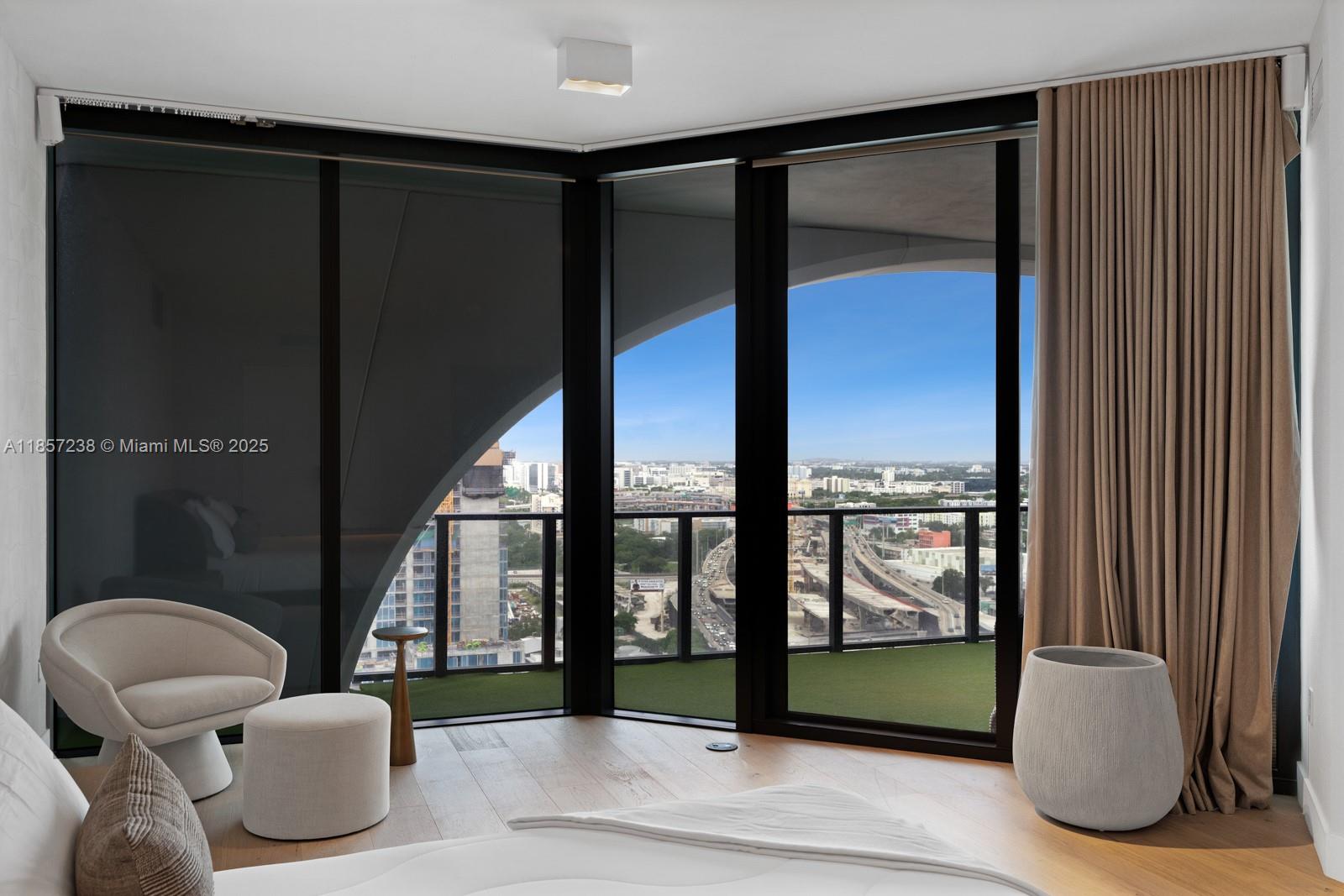 ONE THOUSAND MUSEUM CONDO - Residential