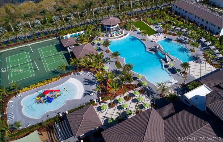 PINNACLE AT GRAND BAY - Residential Lease