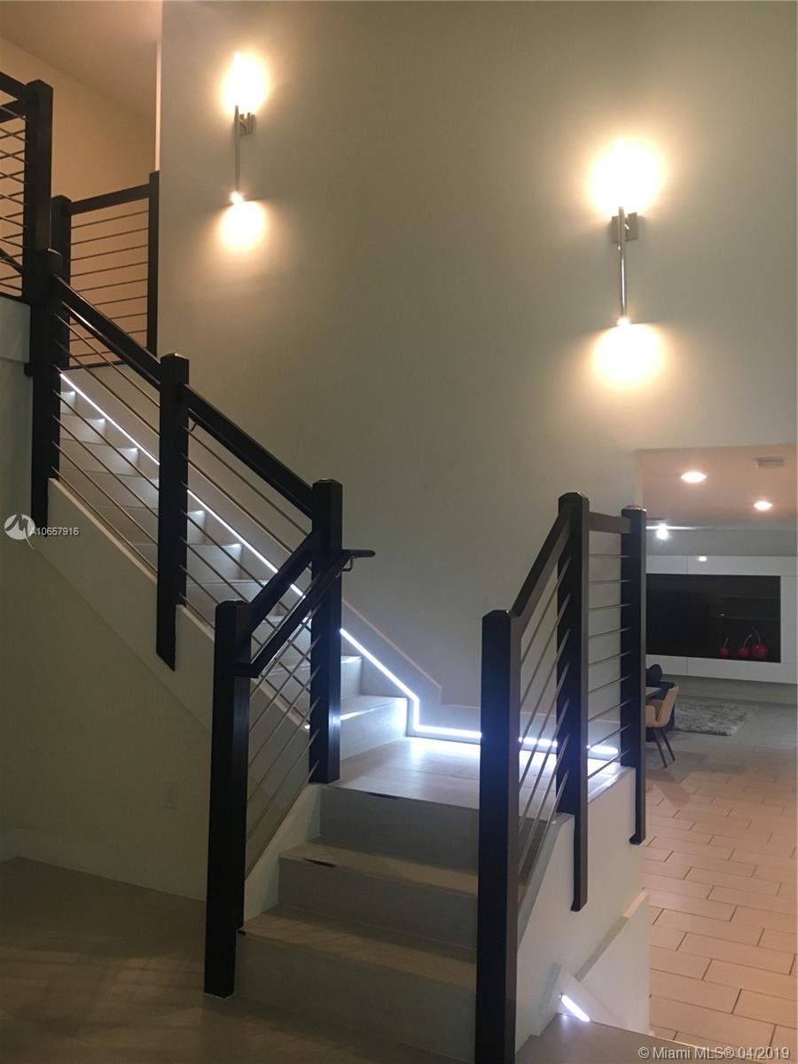 PINNACLE AT GRAND BAY - Residential Lease