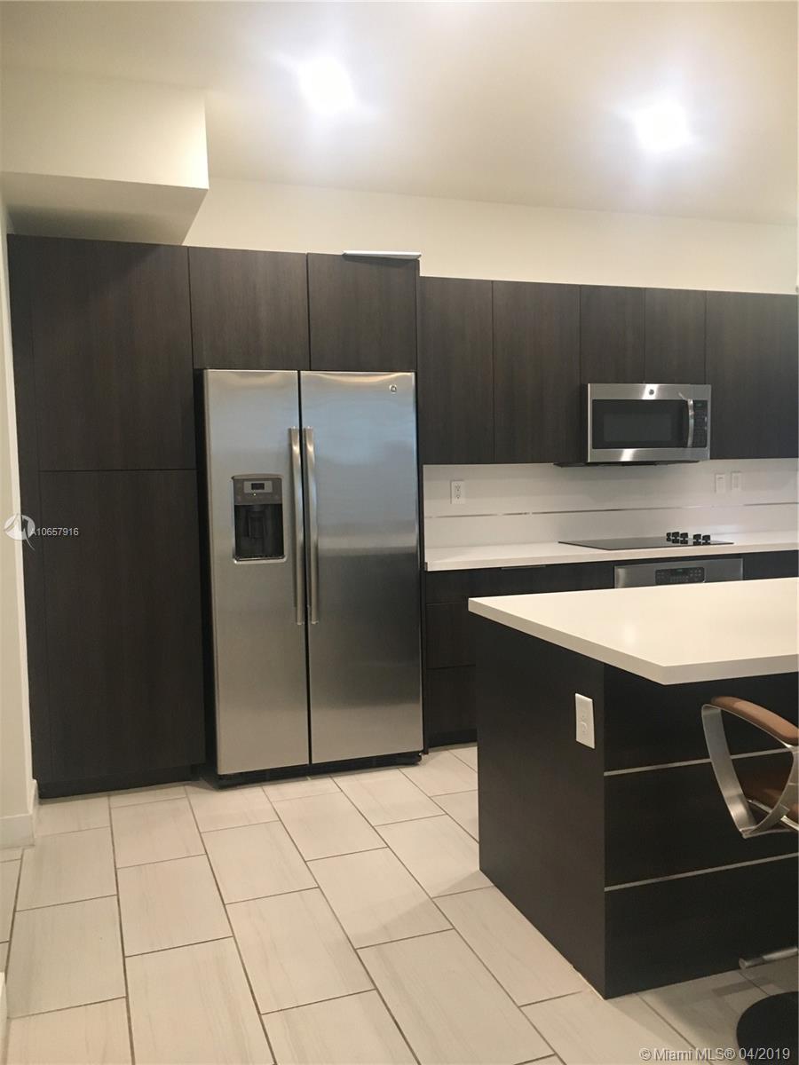 PINNACLE AT GRAND BAY - Residential Lease