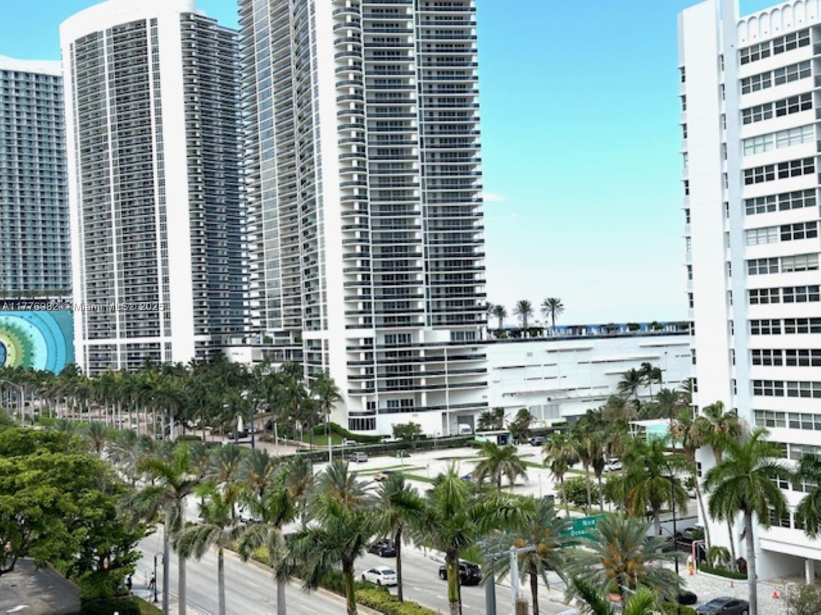 1893 S Ocean Dr 903, Hallandale Beach, Broward County, Florida - 1 Bedrooms  
1 Bathrooms - 