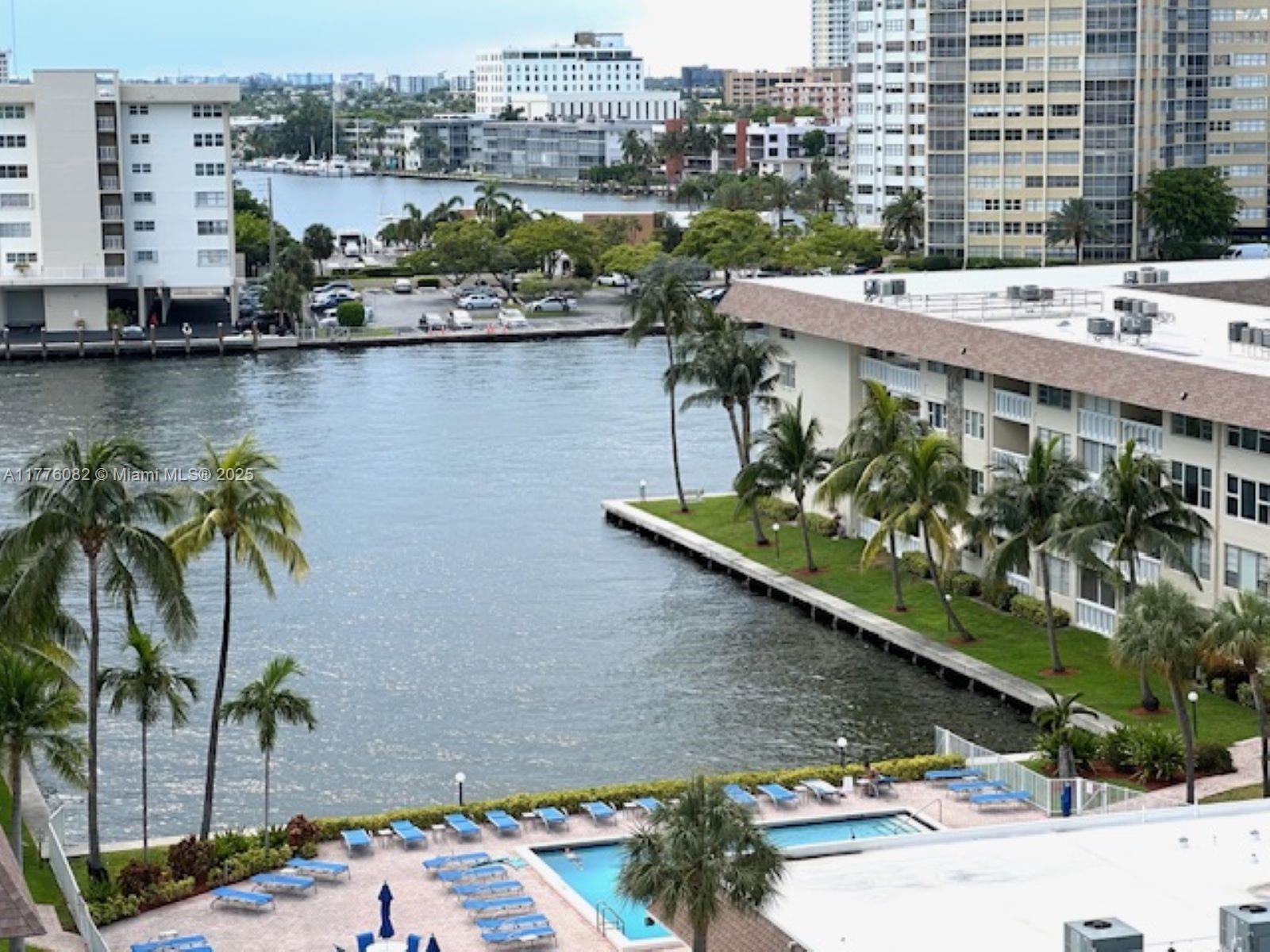 ISLANDS-MARTINIQUE CONDO - Residential