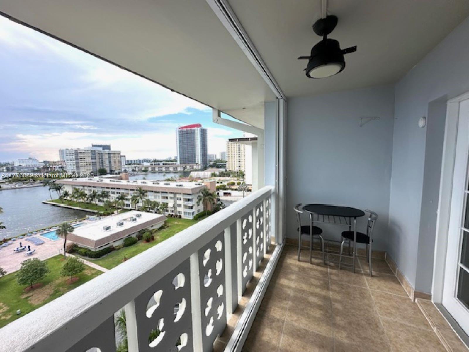 ISLANDS-MARTINIQUE CONDO - Residential