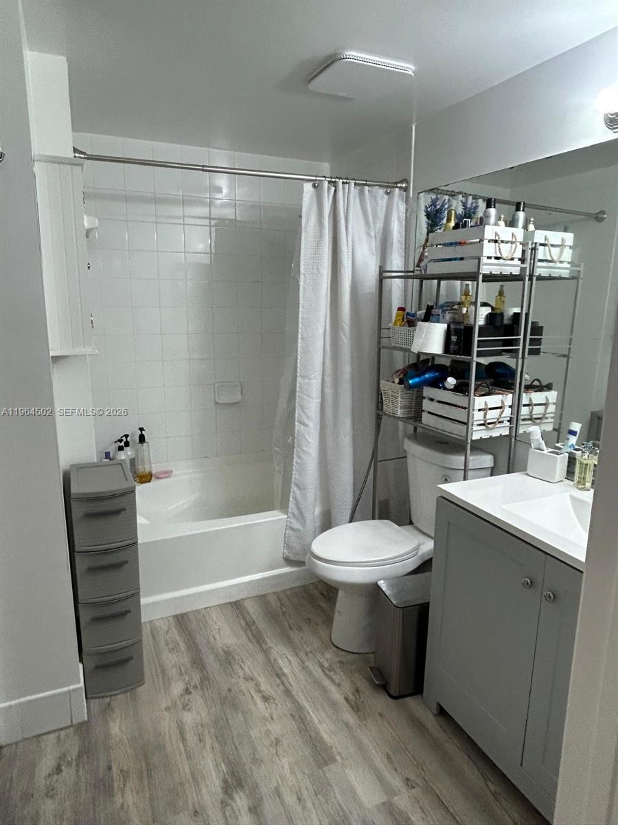 BLUE LAGOON CONDO - Residential