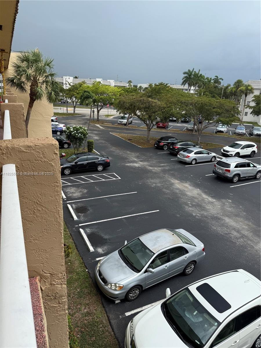 8345 Sunrise Lakes Blvd 312