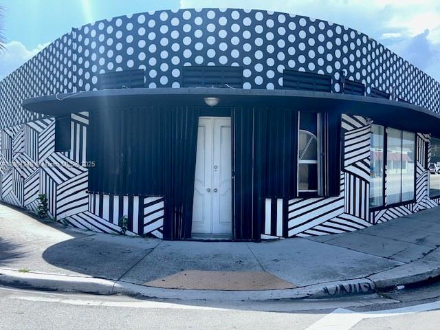 5600 NW 7th Ave
