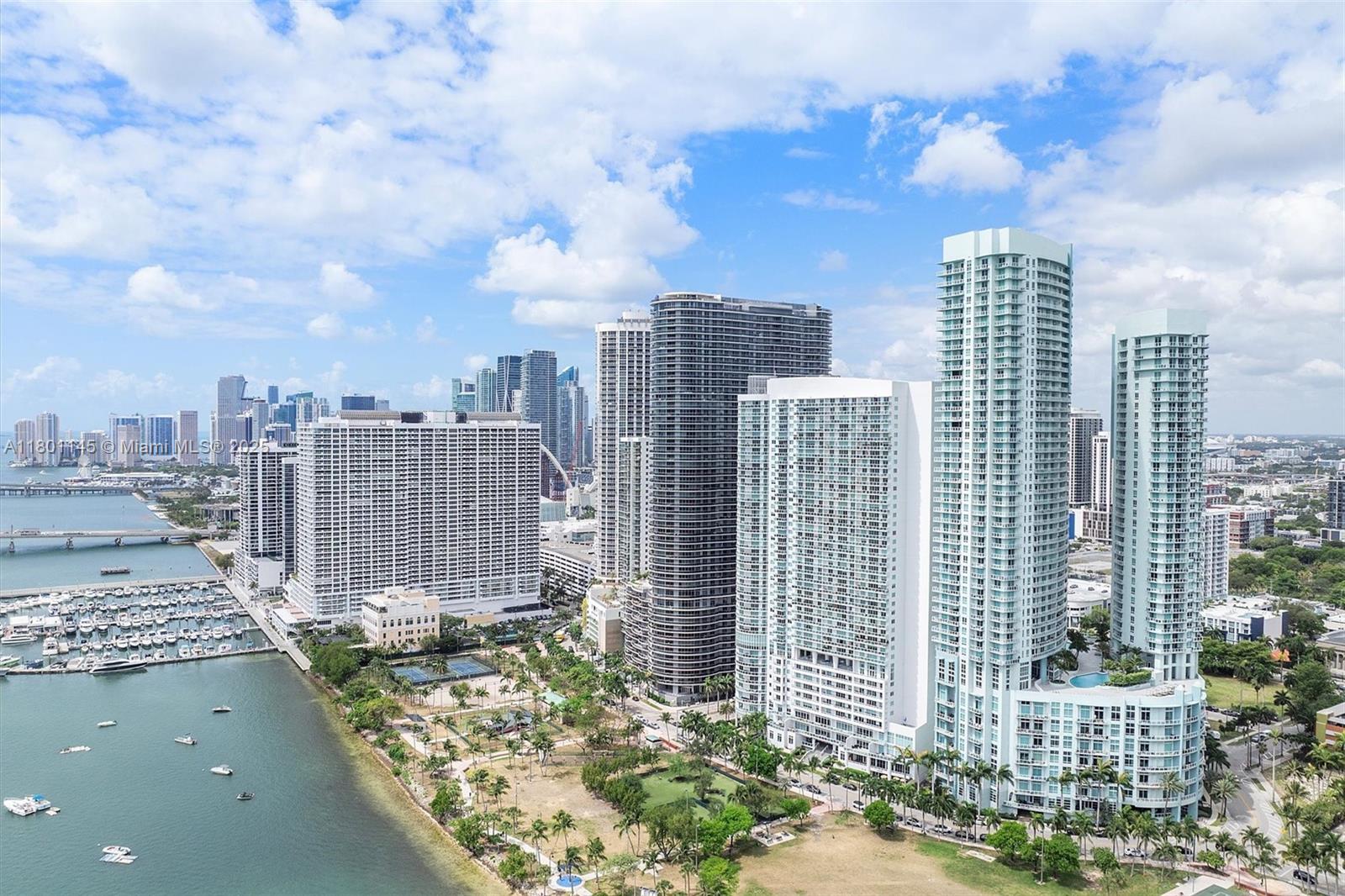 1900 N Bayshore Dr 2915